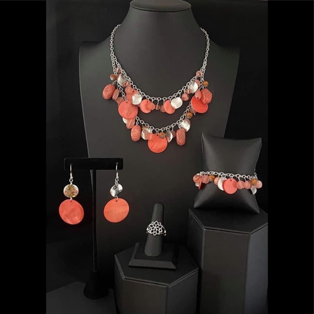 Paparazzi April 2021 Fashion Fix